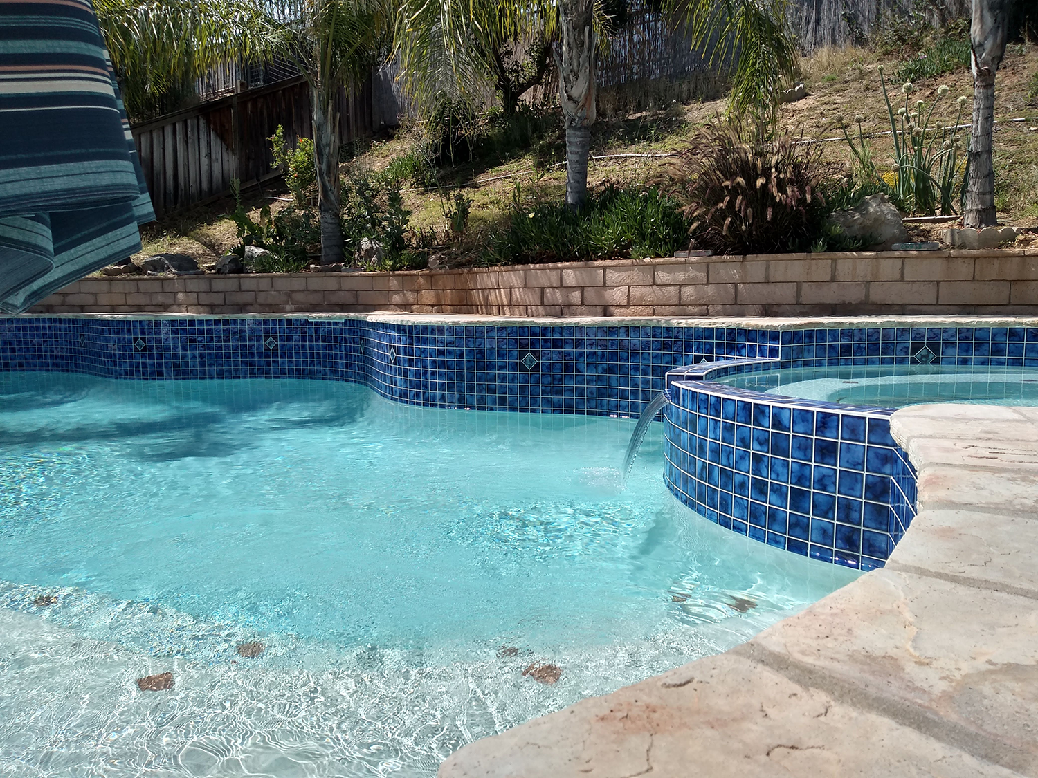 Pool restoration re-tile and repair